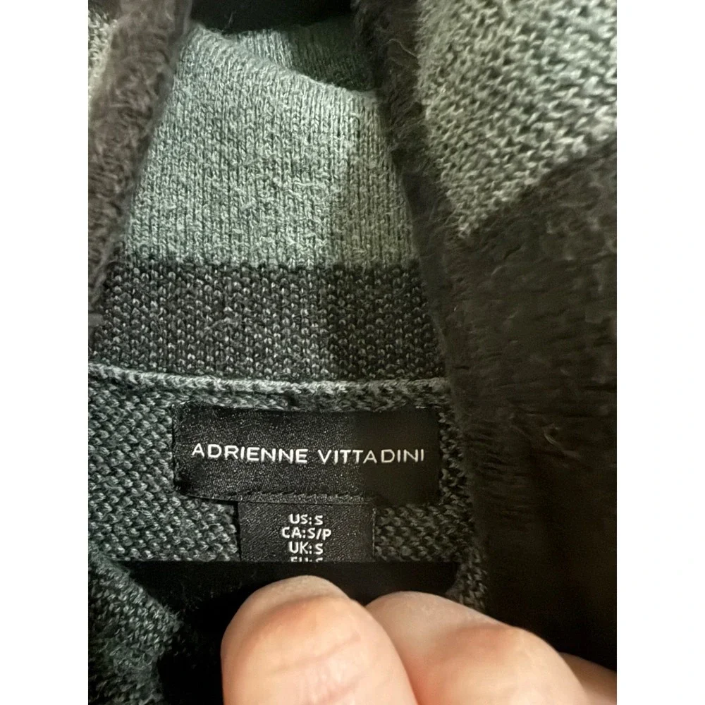 Adriennne vittadini cowl funnel neck sweater buffalo plaid heavyweight size S